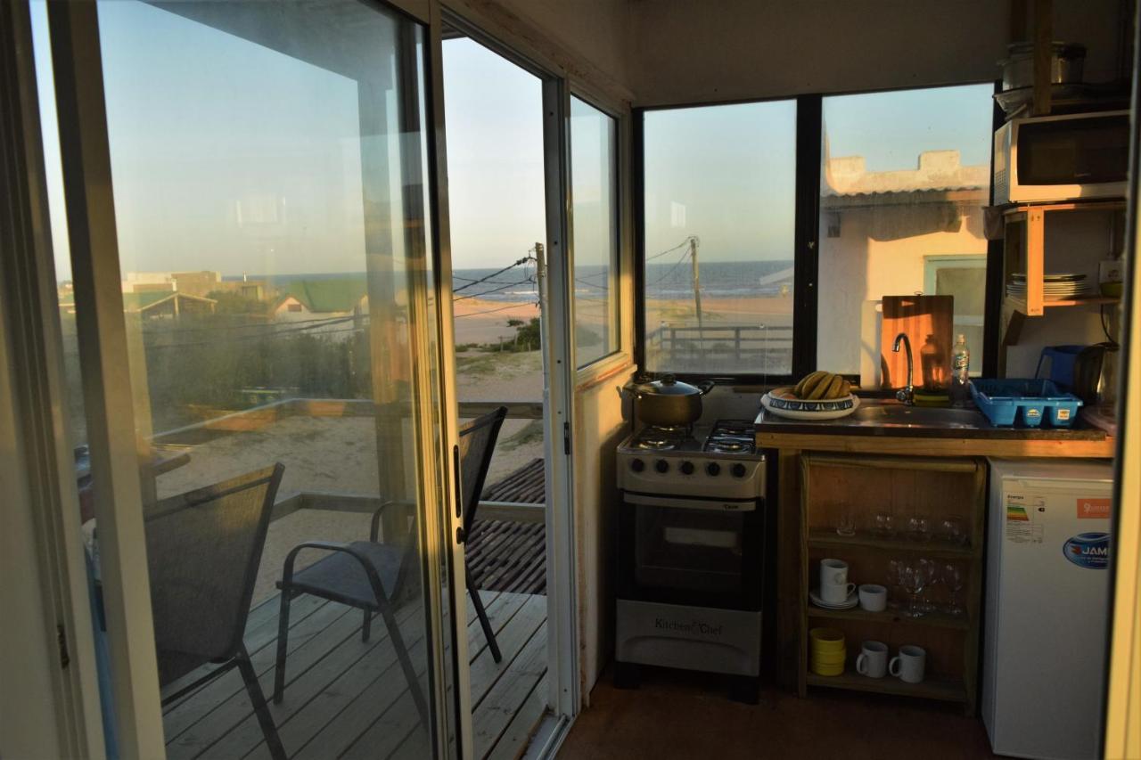 El Palafito Aparthotel La Pedrera Exteriör bild